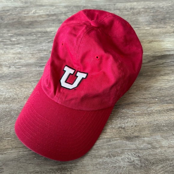 The University of Utah Red Cap with U Logo - Picture 1 of 5